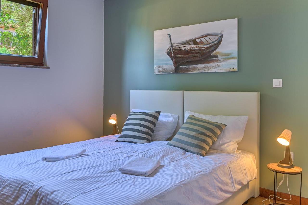 Apartment Zala With Private Pool Ližnjan Екстериор снимка